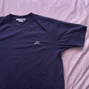 Nike Men's Dark Blue Short Sleeve Tee